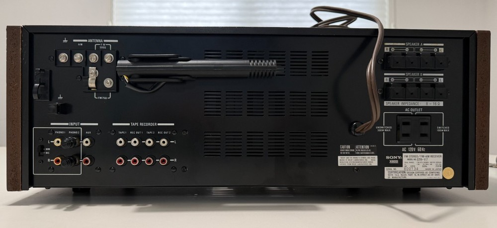 SONY STR-V7 RECEIVER