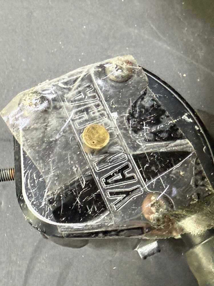 Yamaha Thumb Throttle Lever ASSEMBLY
