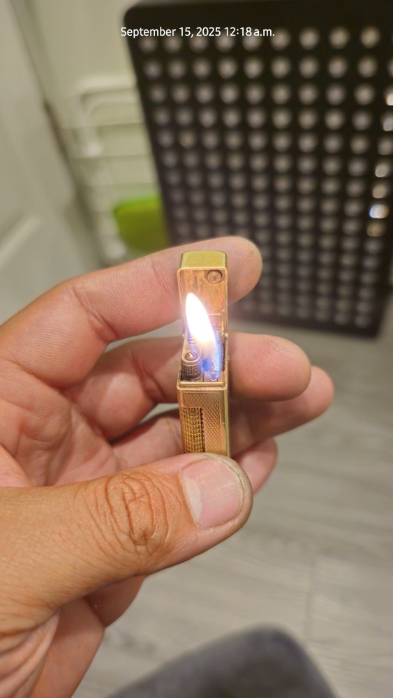 Vintage Alfred Dunhill Rollagas Lighter