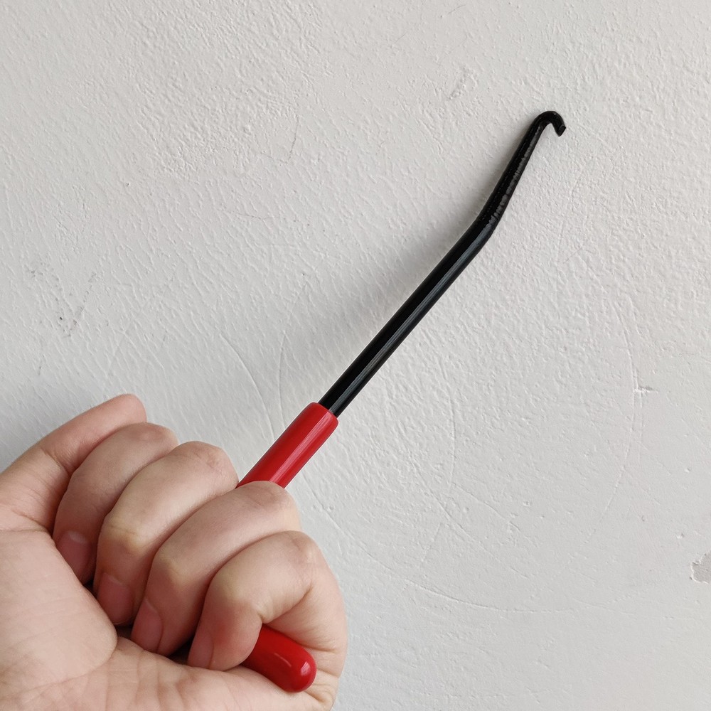 Motorcycle Exhaust Spring Hook, T Shaped Handle Pipe 1 Pcs -Red