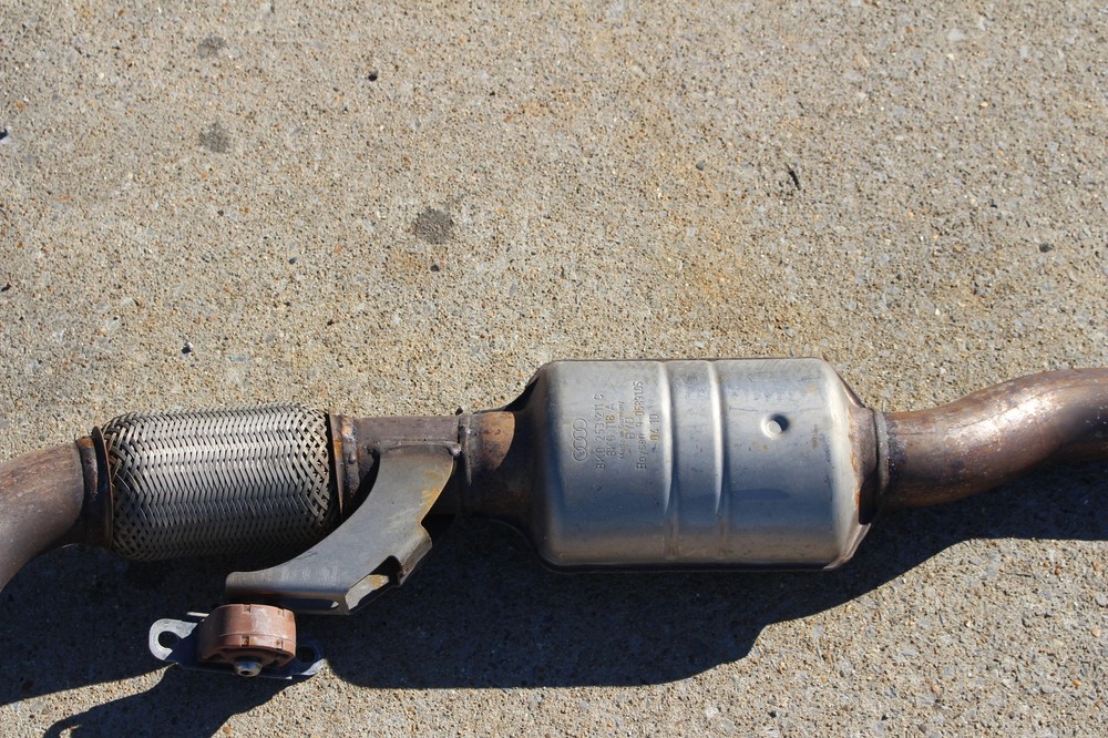 Muffler AUDI A8 11 12