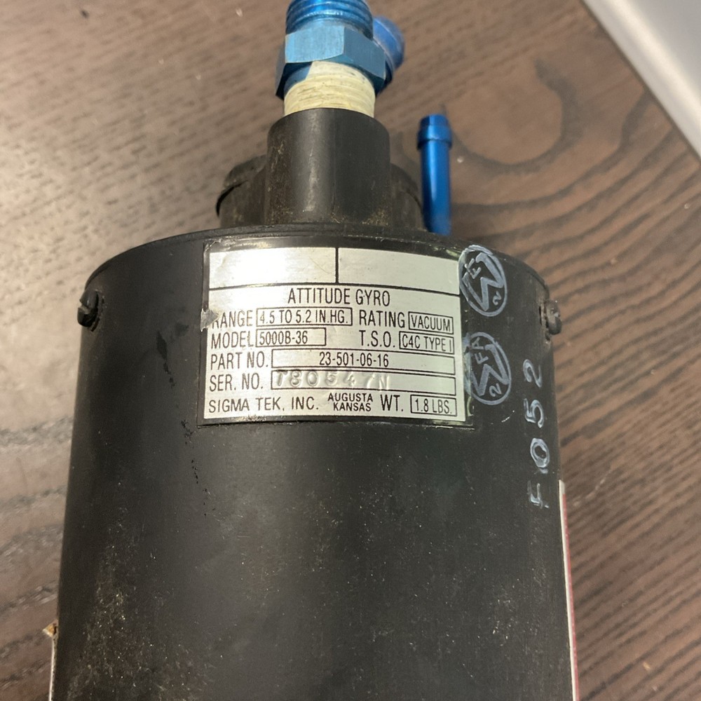 Sigma Tek Attitude Gyro Model 5000B-36