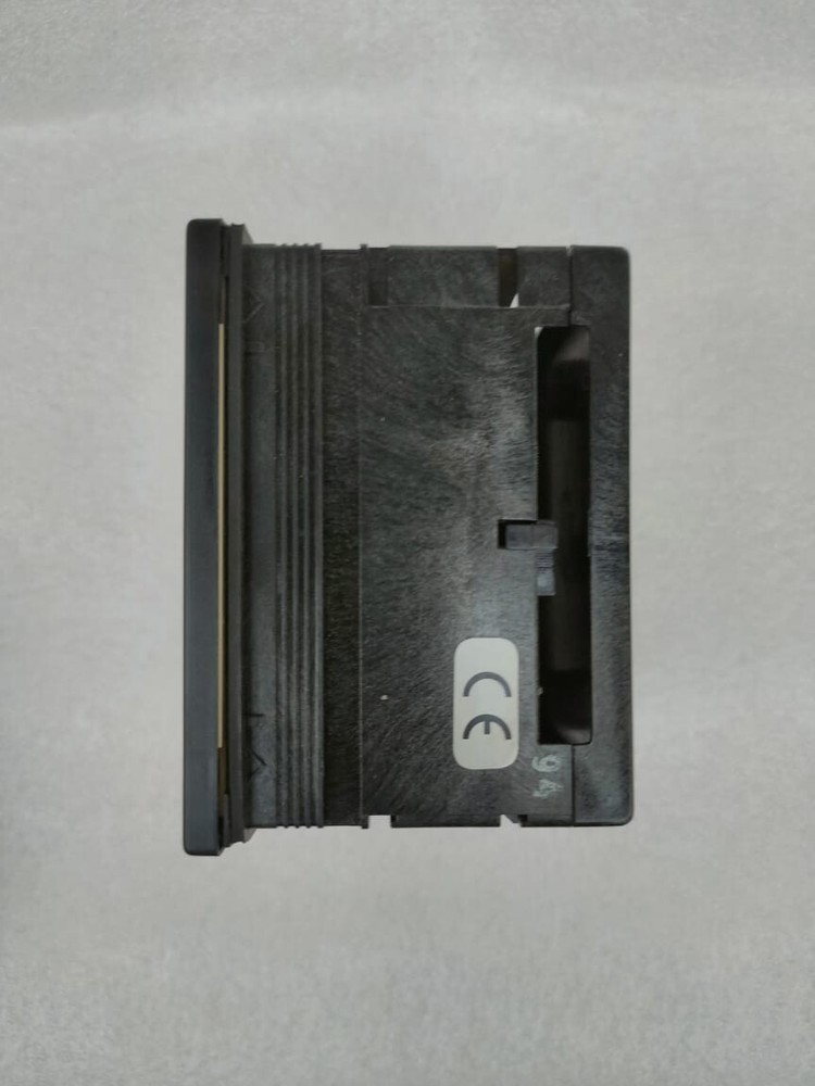 DEIF FREQUENCY METER 2FTQ96 57-60-63Hz 440V