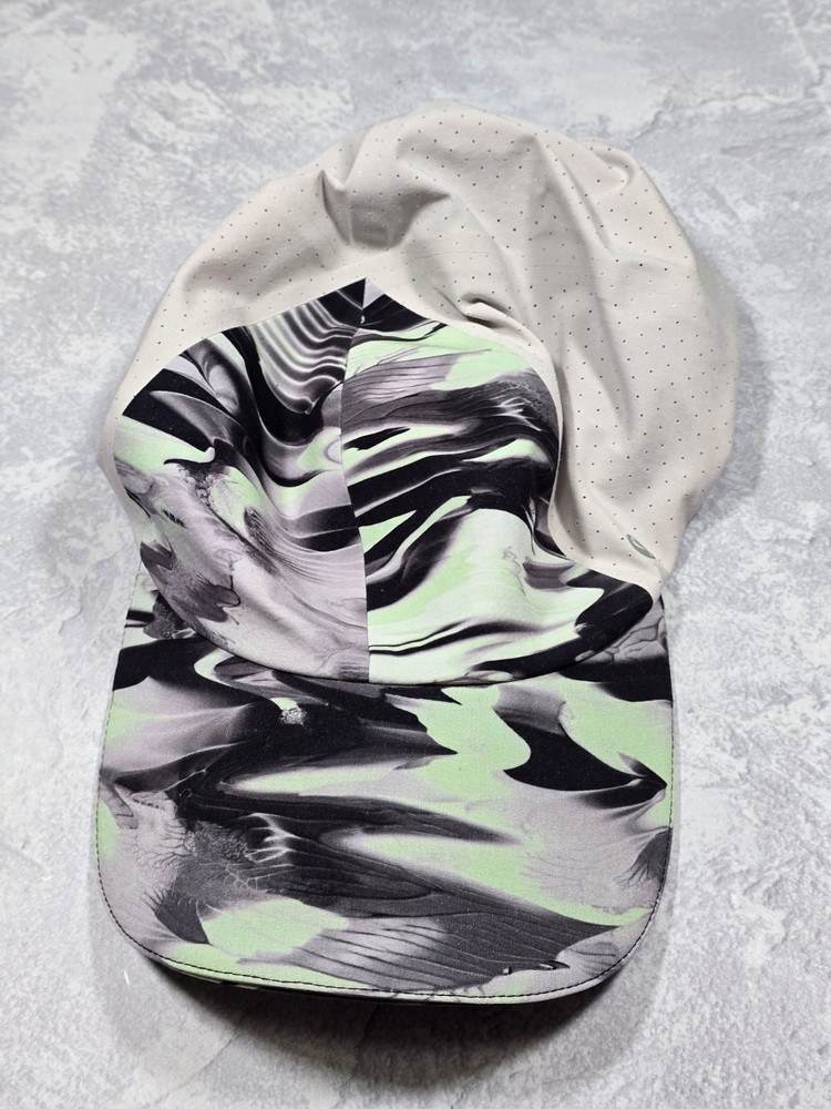 Lululemon Fast Free Running Hat Paint Glide Multi Adjustable Strap One Size
