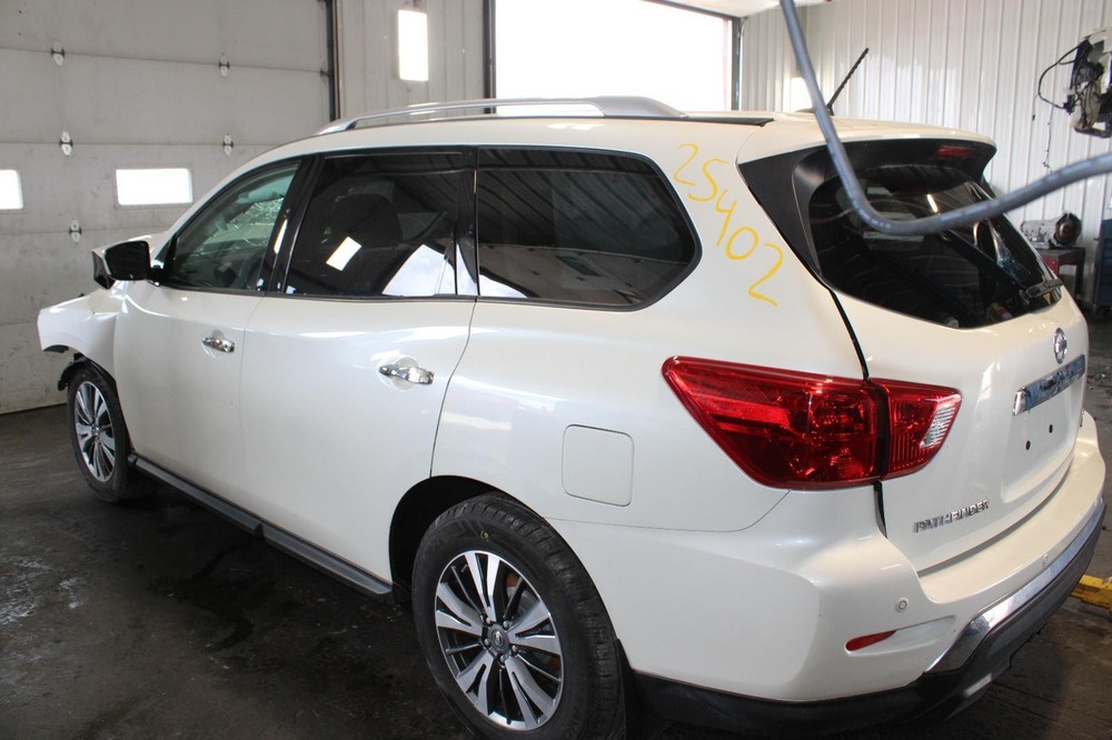 2018 NISSAN PATHFINDER LR Door Trim Panel