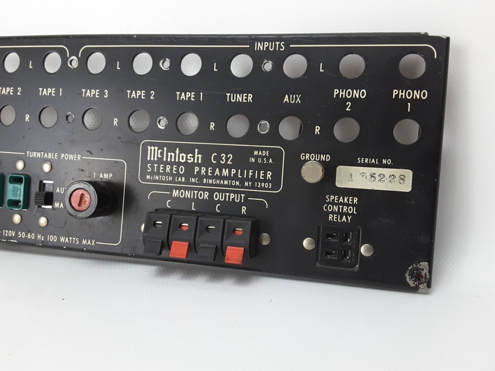 MCINTOSH C32 PREAMPLIER PARTS: BACK PANEL
