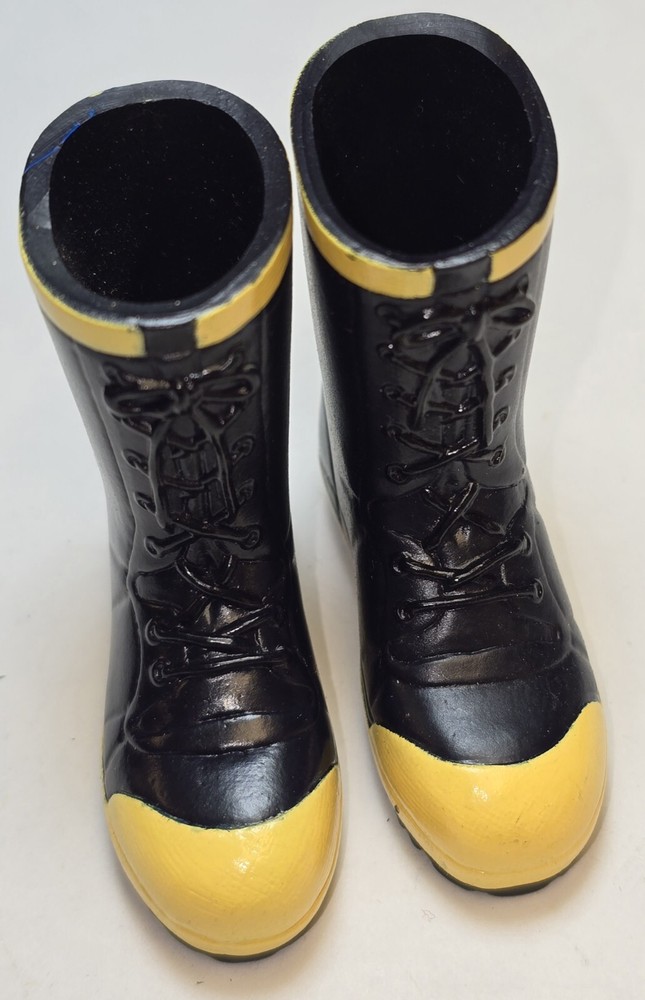 Plastic Fireman Black Boots Accessory for 12" Action Figure 1/6 scale