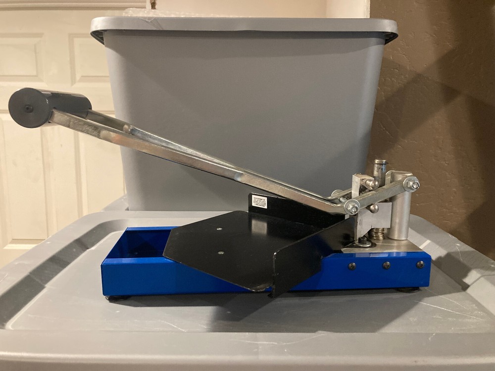 Lassco Wizer Corner Rounder - USED