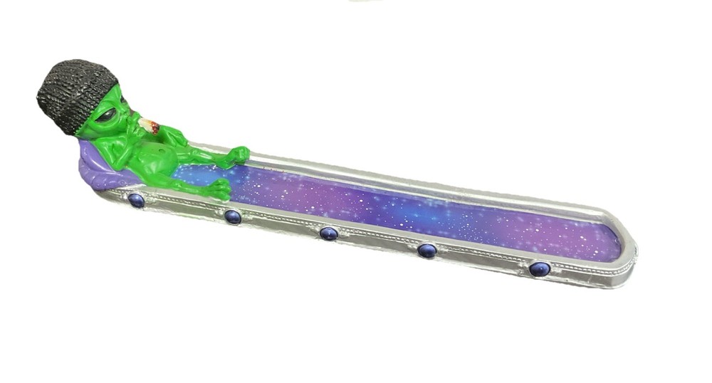 Incense Stick Holder Burner Ash Catcher - Alien with Beanie