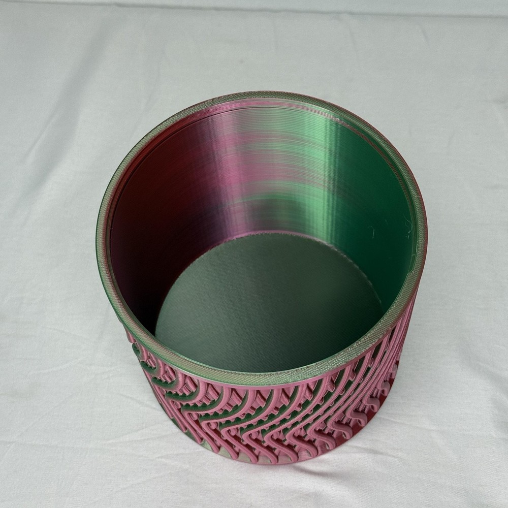 Wavy Pattern Lidded Storage Container Jar Green Red Multi Color Plastic Canister