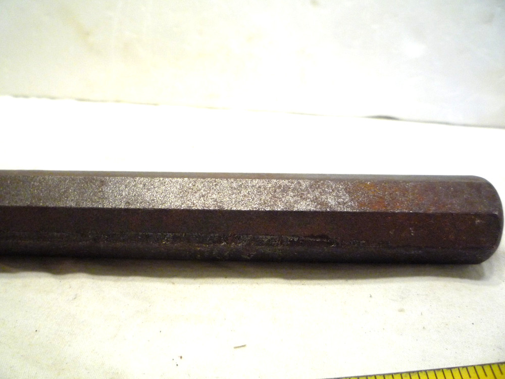 Tamco Heavy Duty Cold Chisel 1" x 9" hex shaft