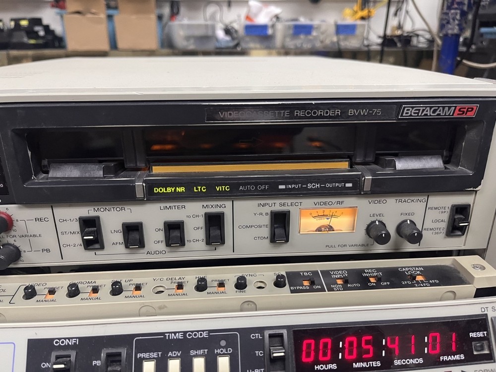 Sony Betacam SP BVW-75 Studio Editor Video Cassette Recorder Tested & Working