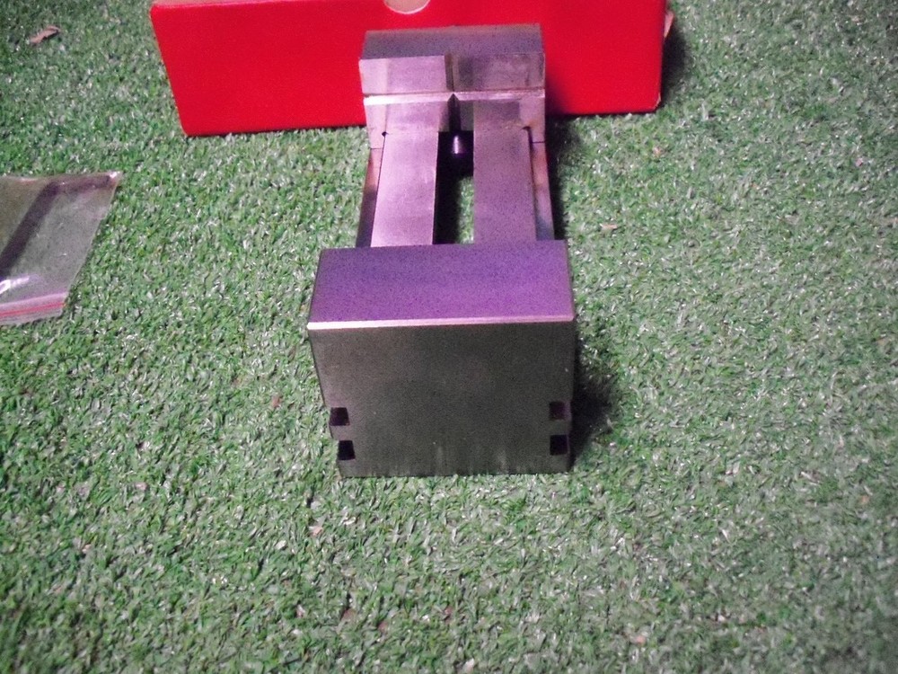 INTERSTATE EVB-80 Toolmaker's Vise 2 7/8" Jaw Width 5"Jaw Opening Capacity