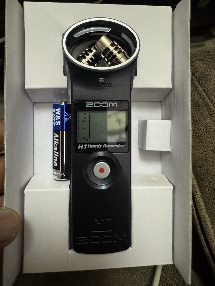 Zoom H1 Handy Portable Digital Recorder