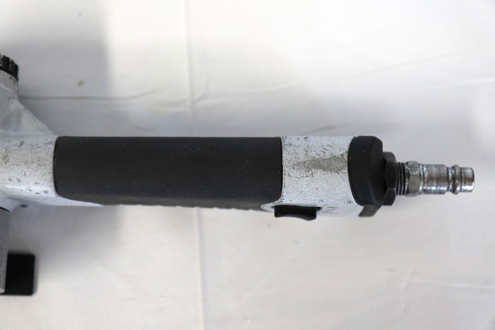 Pneumatic 1/2" x 18" Air Belt Sander