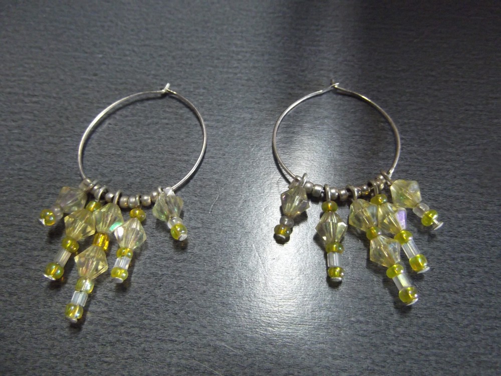 1 Pair Old 1"in Yellow Acrylic Loop Danglers