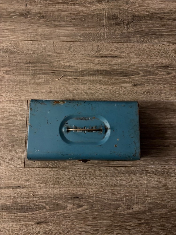 Vintage Bernzomatic Metal Blue Tool Box Tackle Box Case With Handle Used Rust