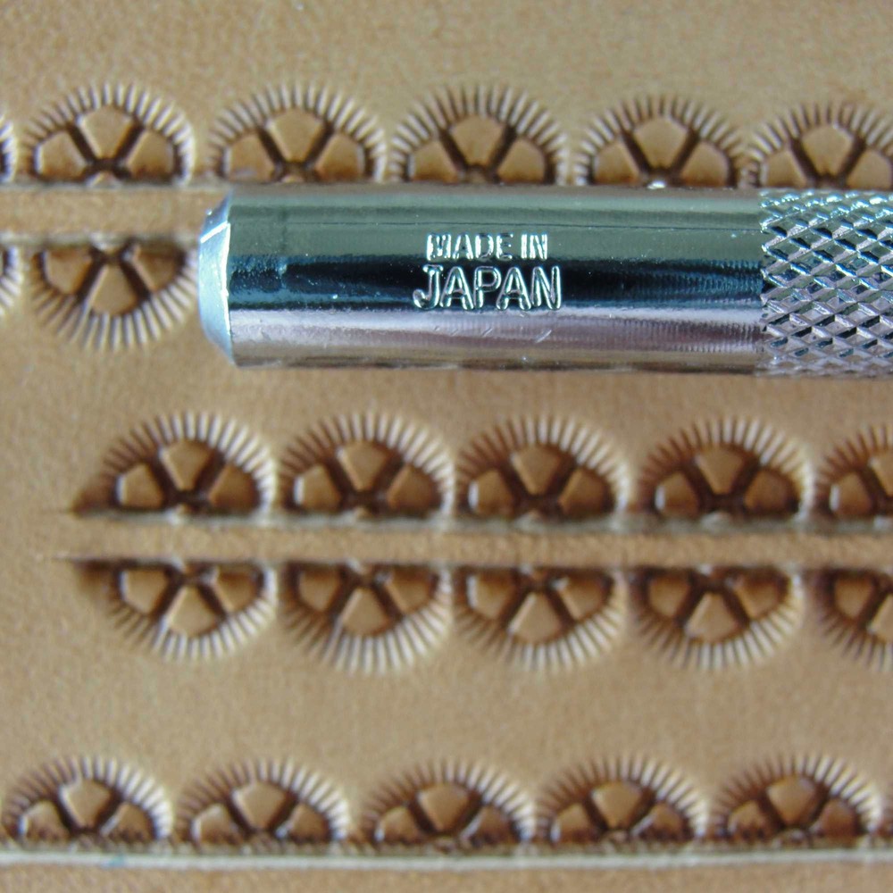Japan Select - #D503 3-Petal Border Stamp (Leather Stamping Tool)