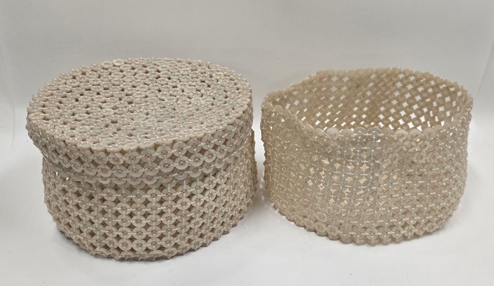 Button Basket Conatiner Lidded Bowl Storage Pink Cream