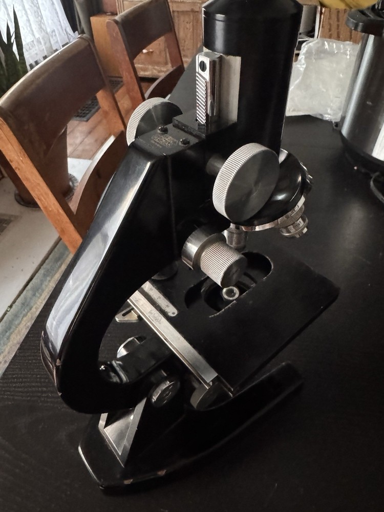 Vintage E Leitz Wetzlar Germany Microscope #427724 See Pics