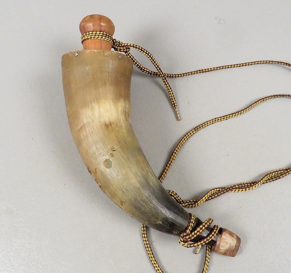 SMALL 9 Inch POWDER HORN Flask Muzzleloader Rifle Pistol Muzzleloading Gun Part