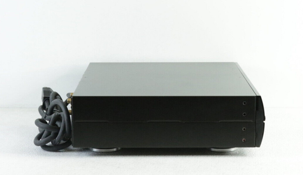 Panamax M5100-EX Voltage Surge Suppressor Protector AV Line Conditioner L619