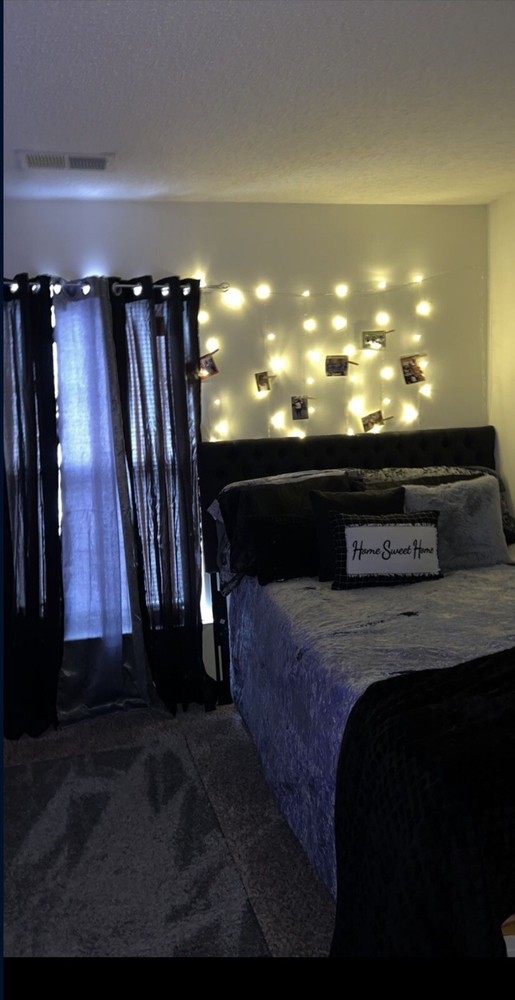 Black queen headboard/full
