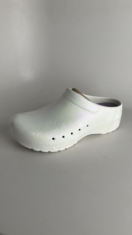 Dansko Kane Molded Pearl Iridescent Clogs Size 38 Eu