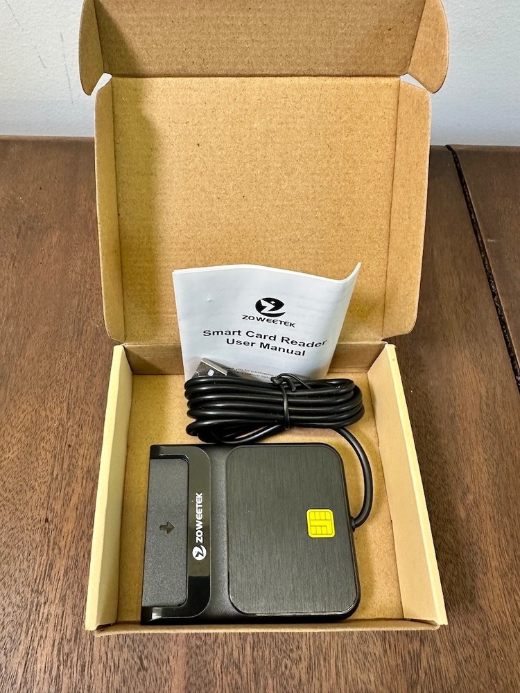 Portable smart credit card reader with tap function for chip cards & mag stripe