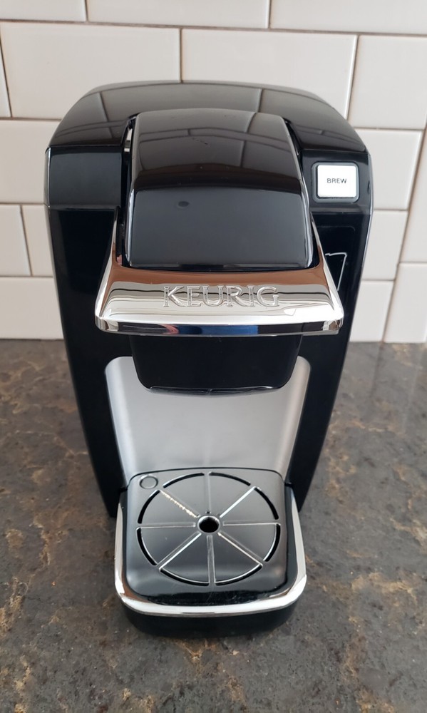 Keurig B31 Coffee Machine Retractable Cord Single Cup Mini Space Saver