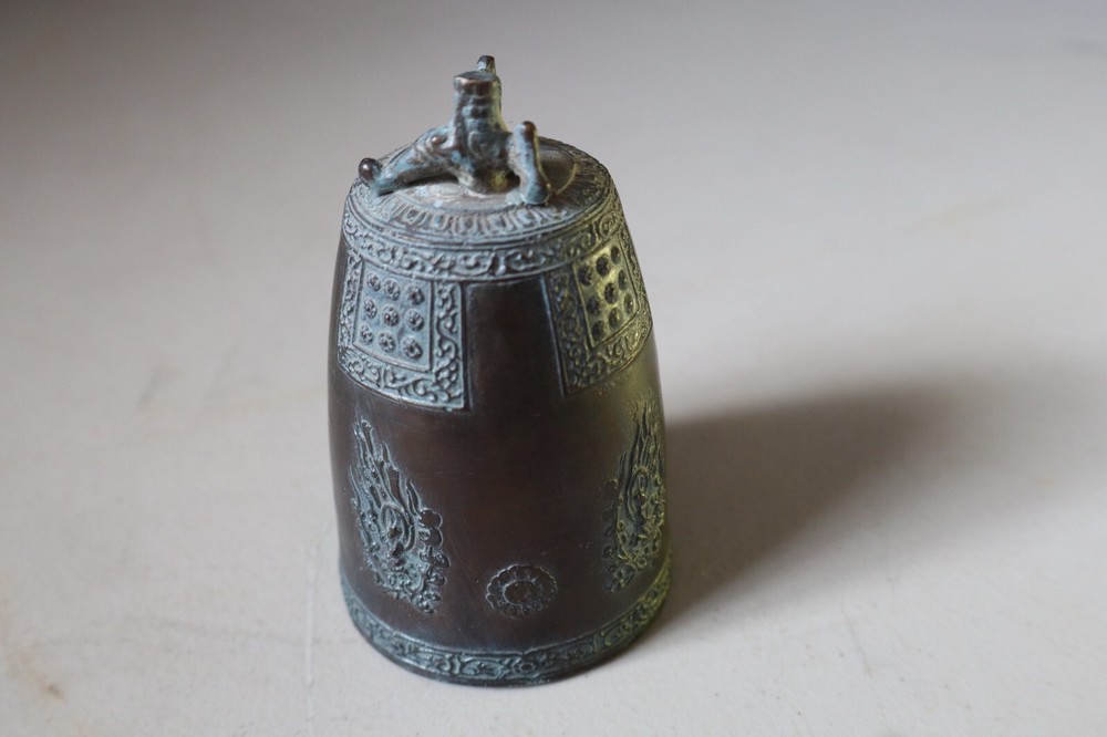 VINTAGE INDIA ? BRASS/COPPER? BELL CUP k