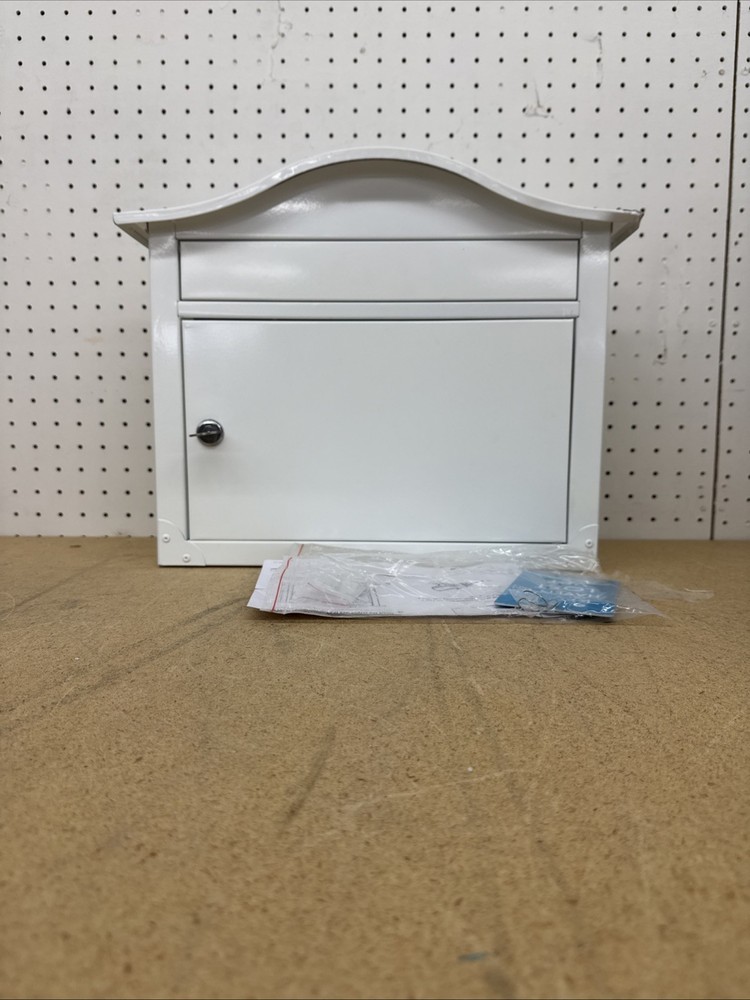 Architectural Mailboxes Saratoga White, Medium, Steel, Locking Wall Mount DENTED