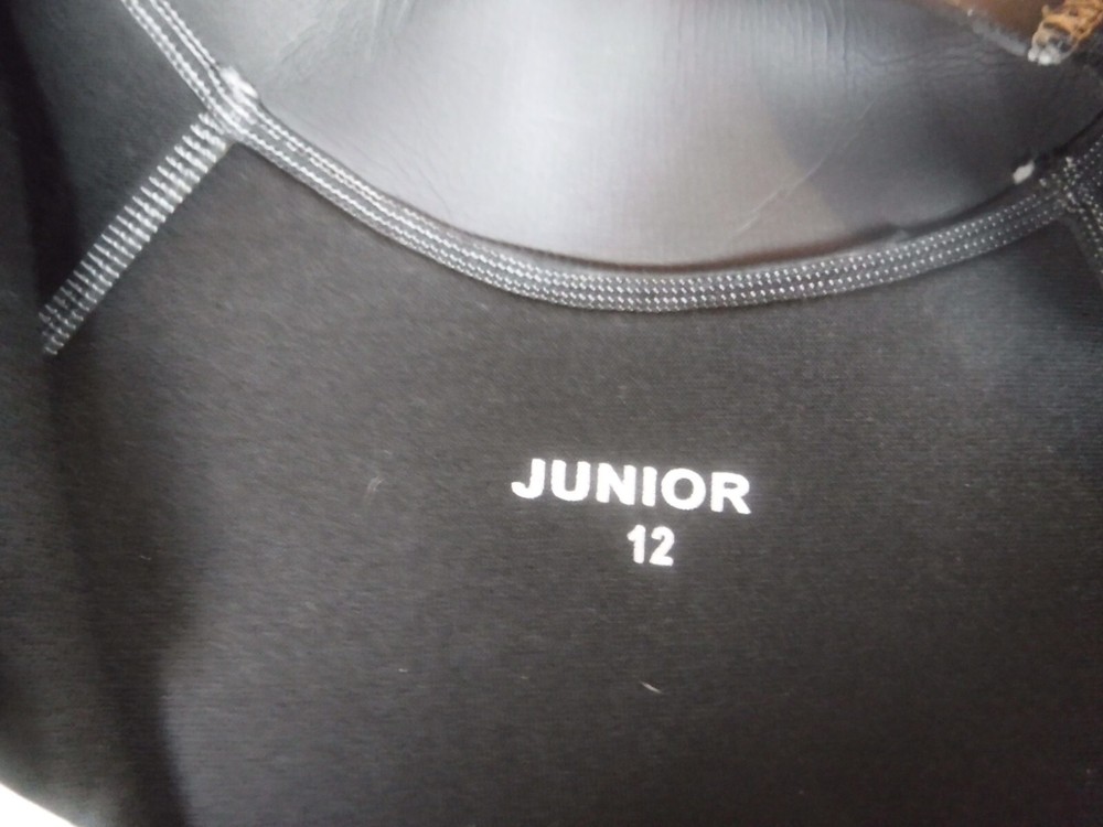 Wetsuit Full Suit Overtons Black Wetsuit Size 12 Juniors