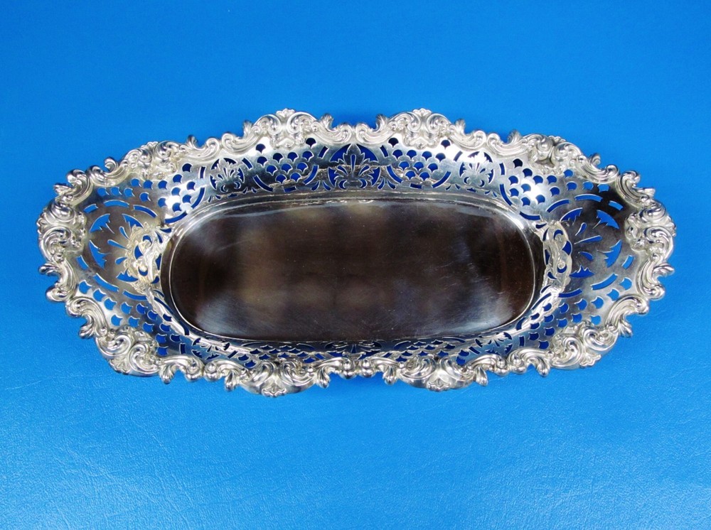 Lovely Scroll By Durgin Sterling Silver Bread Tray. 321.1 Grams
