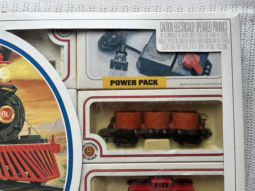 HO Bachmann ‘The Old Timer’ Electric Model Train Set - (EX BOXED)
