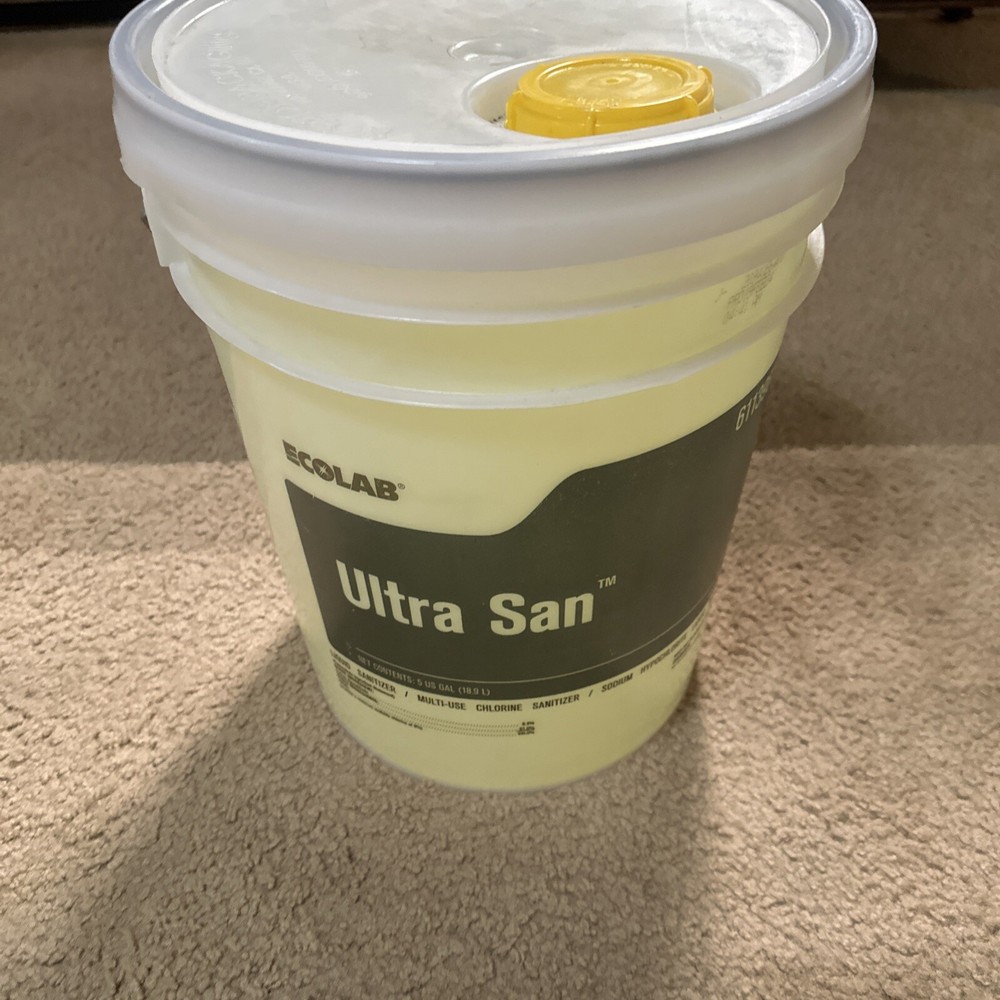 Ecolab Ultra San 5 gallon
