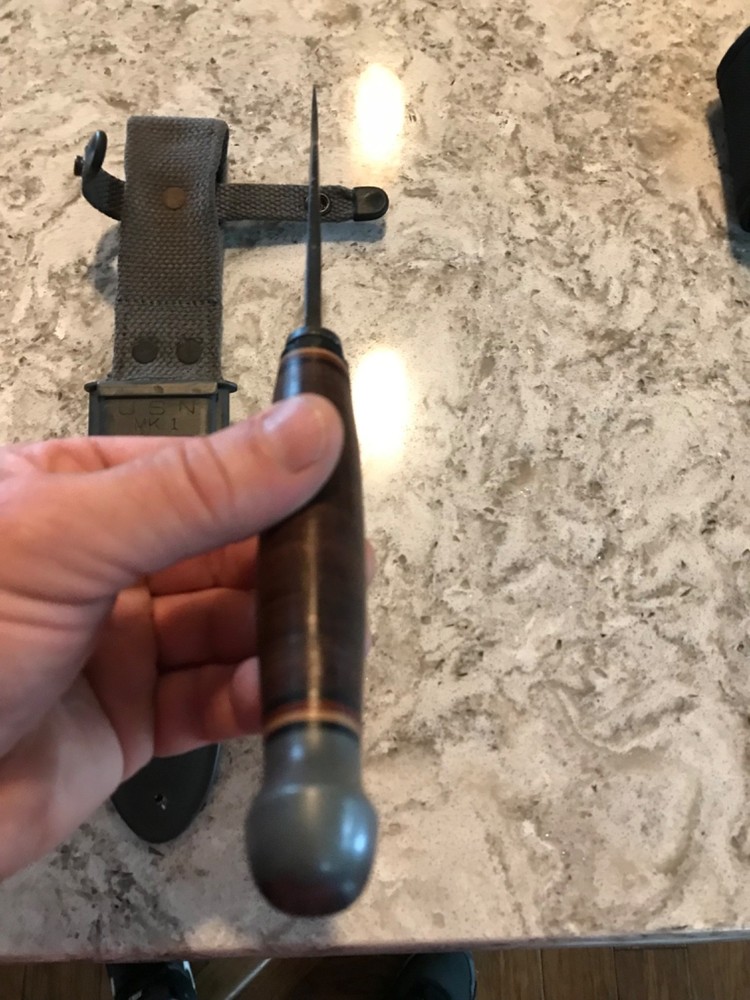 WWII US NAVY MK 1 KNIFE