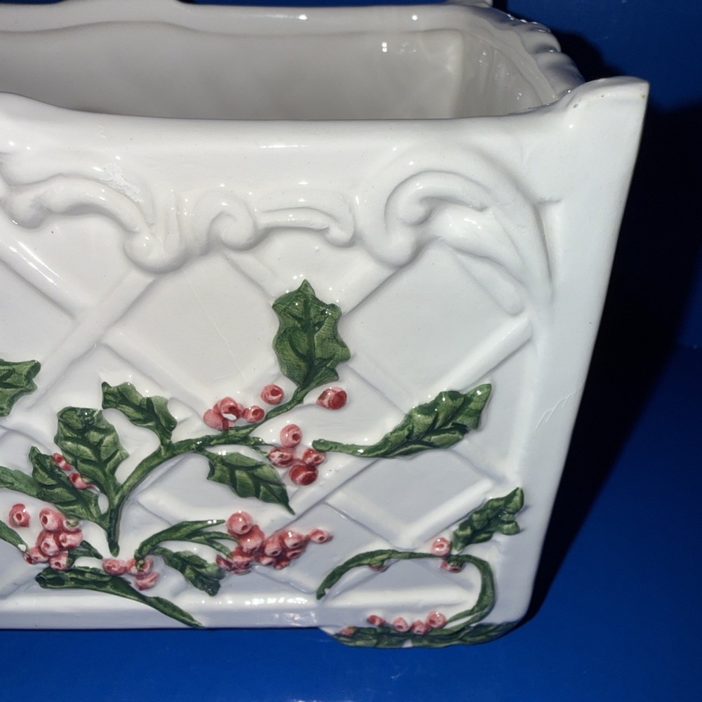 Vtg Pink Holly Trellis Ceramic Serving Dish/Planter! EUC! 9” X 4”
