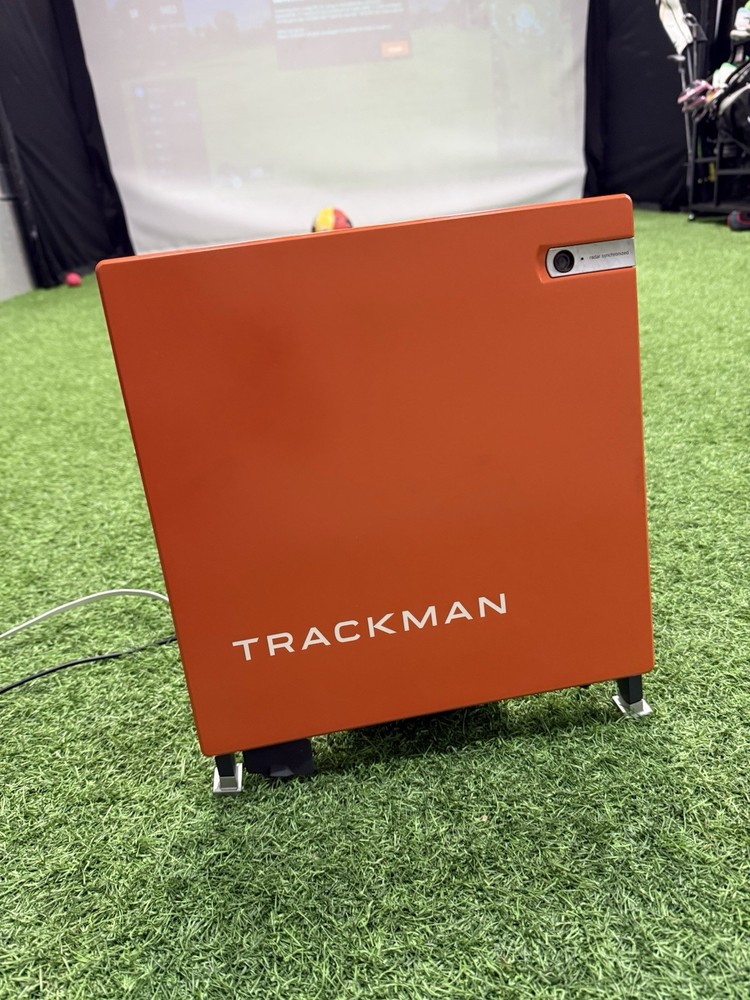 Trackman 4 Indoor Simulator with Computer
