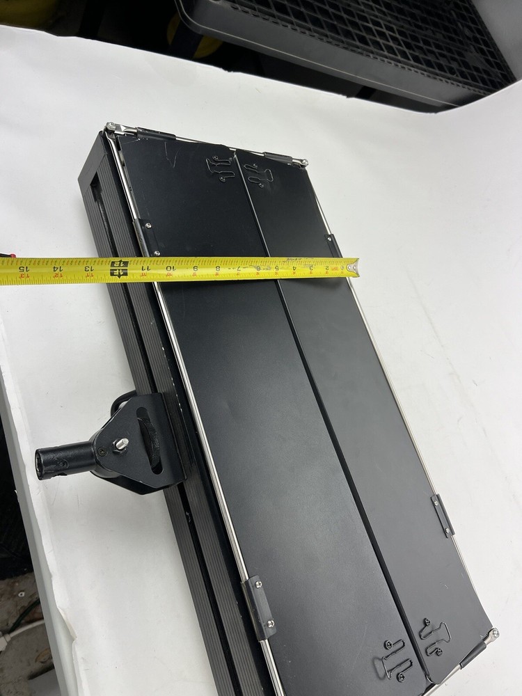 Dayflo-Pro DFM-1500 Fluorescent Studio Photography Light Continuous Barn - HTF