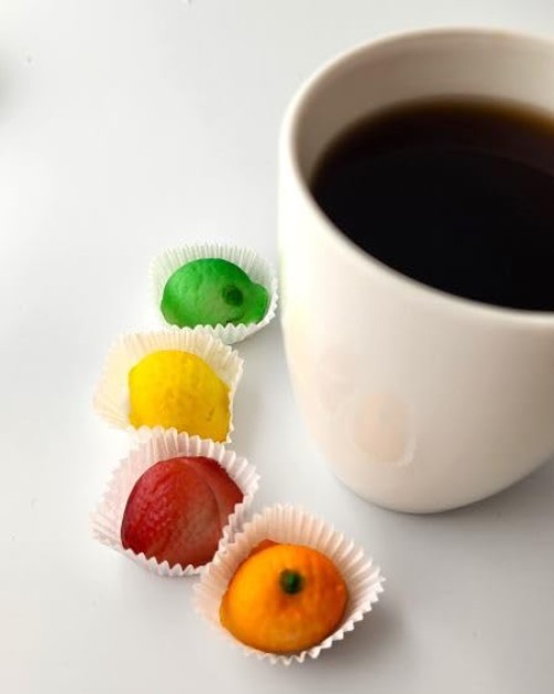 Assorted Fruit Shapes 18pcs. by [Foods]