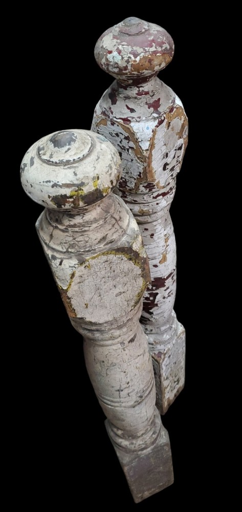 Pair Of Newel Posts *GAM0200