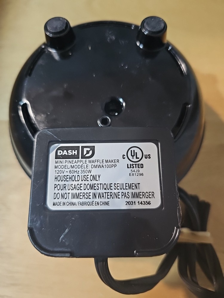 Dash Mini Waffle Maker 4 Nonstick Pineapple Design Adorable & Fun