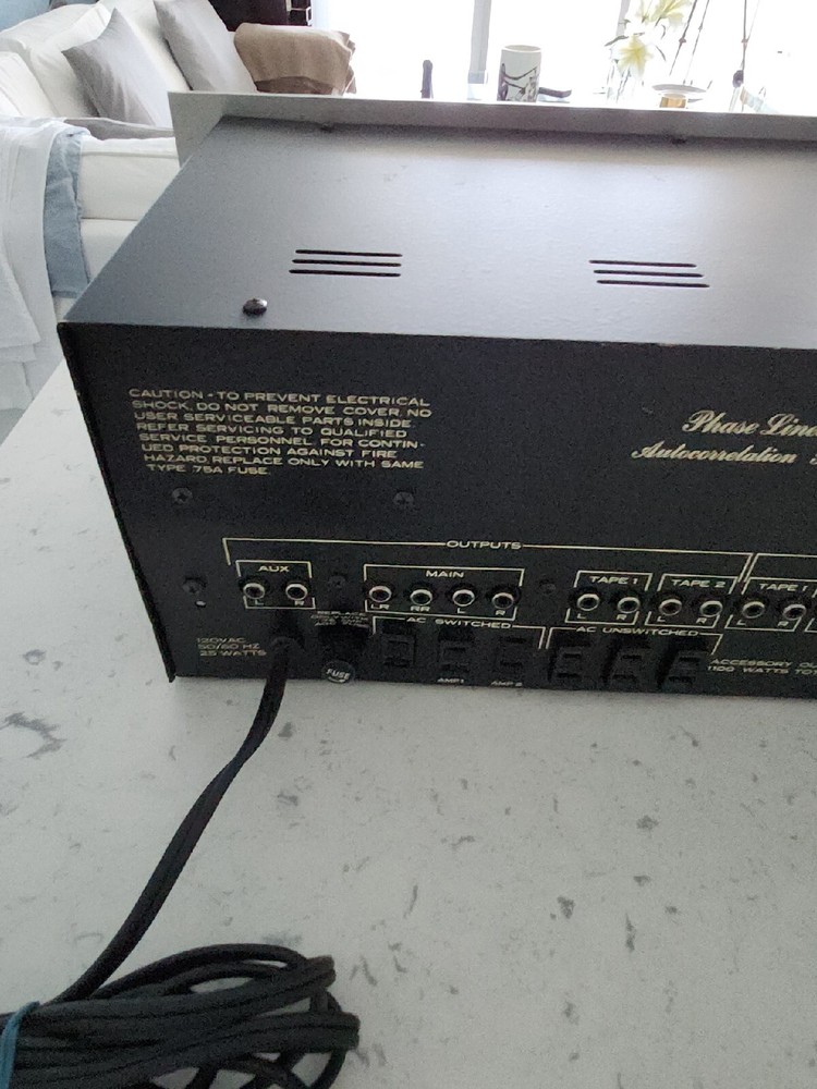 Phase Linear 4000 Preamplifier. Working