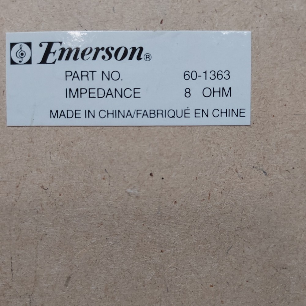 Emerson Compact Disc Player 16 track Model MS7628 - Check Description