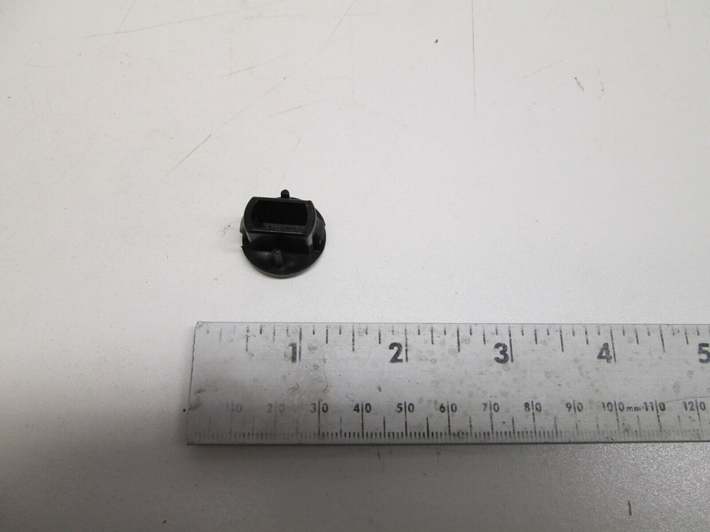 19-64649 Mercury Mariner Outboard Plastic Plug