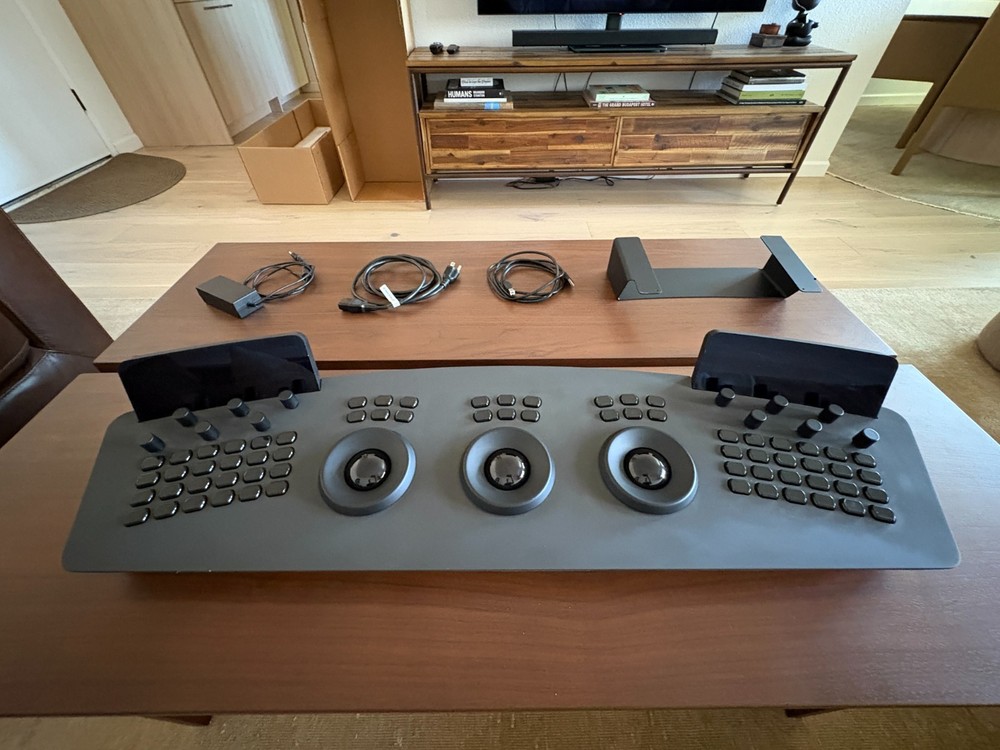 FilmLight Slate Control Surface [Portable Color Grading Panel] [Dual Display]