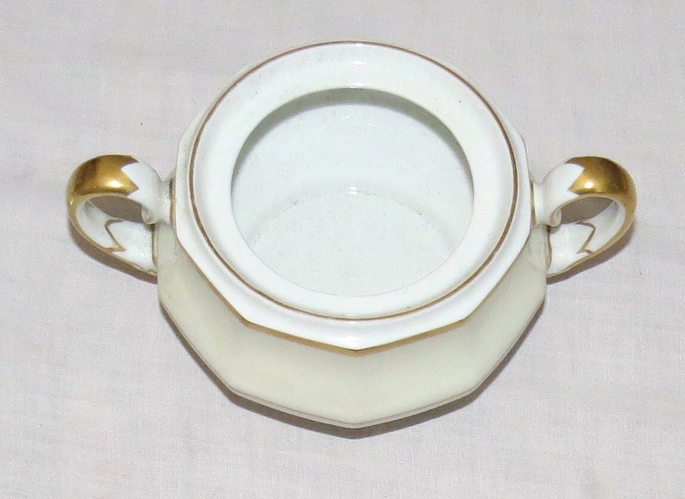 Heinrich Bella Colonial Sugar Bowl with Lid - Excellent