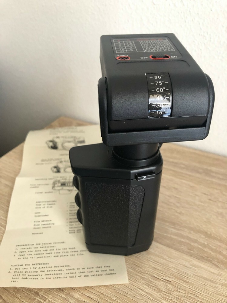 Kodak Deluxe Electronic Flash with Extended Bracket for Quick Flash Recycling