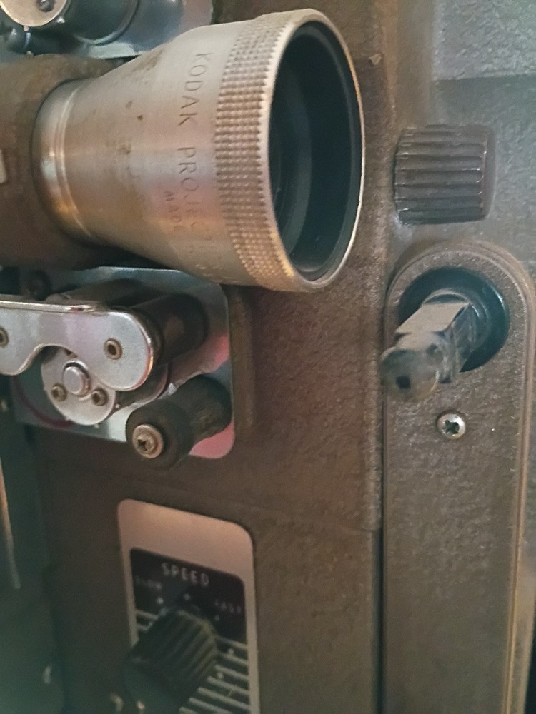 Kodak Kodascope Analyst II projector 16mm (untested no lamp bulb)